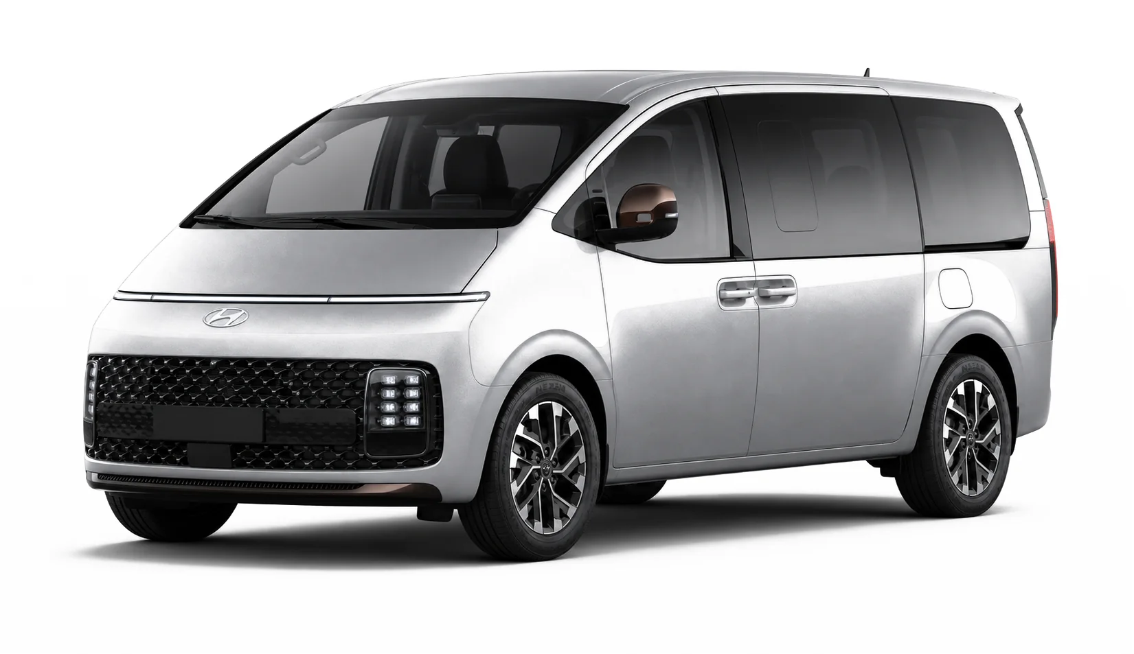 2025 Hyundai Staria 2.2 CRDi Luxury studio car image